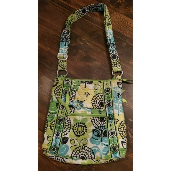 VERA BRADLEY Hipster LIMES UP Shoulder Bag Purse Crossbody - Picture 1 of 10